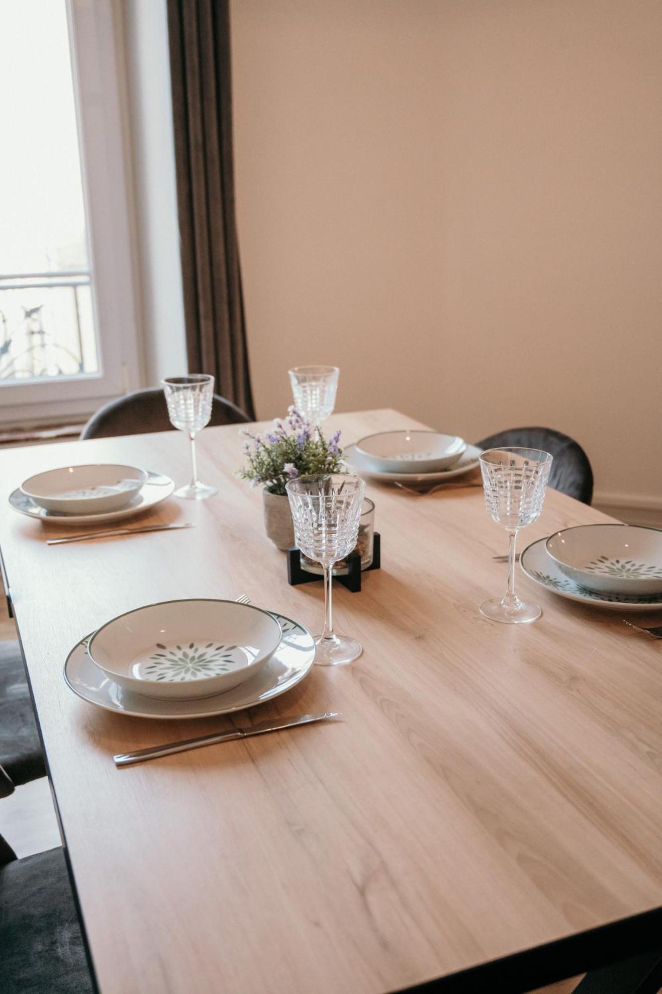 Appartement D'Alexandre Hyper Centre-Ville Charleville-Mézières Eksteriør billede
